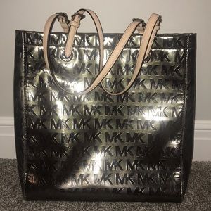 Micheal Korda Tote Purse